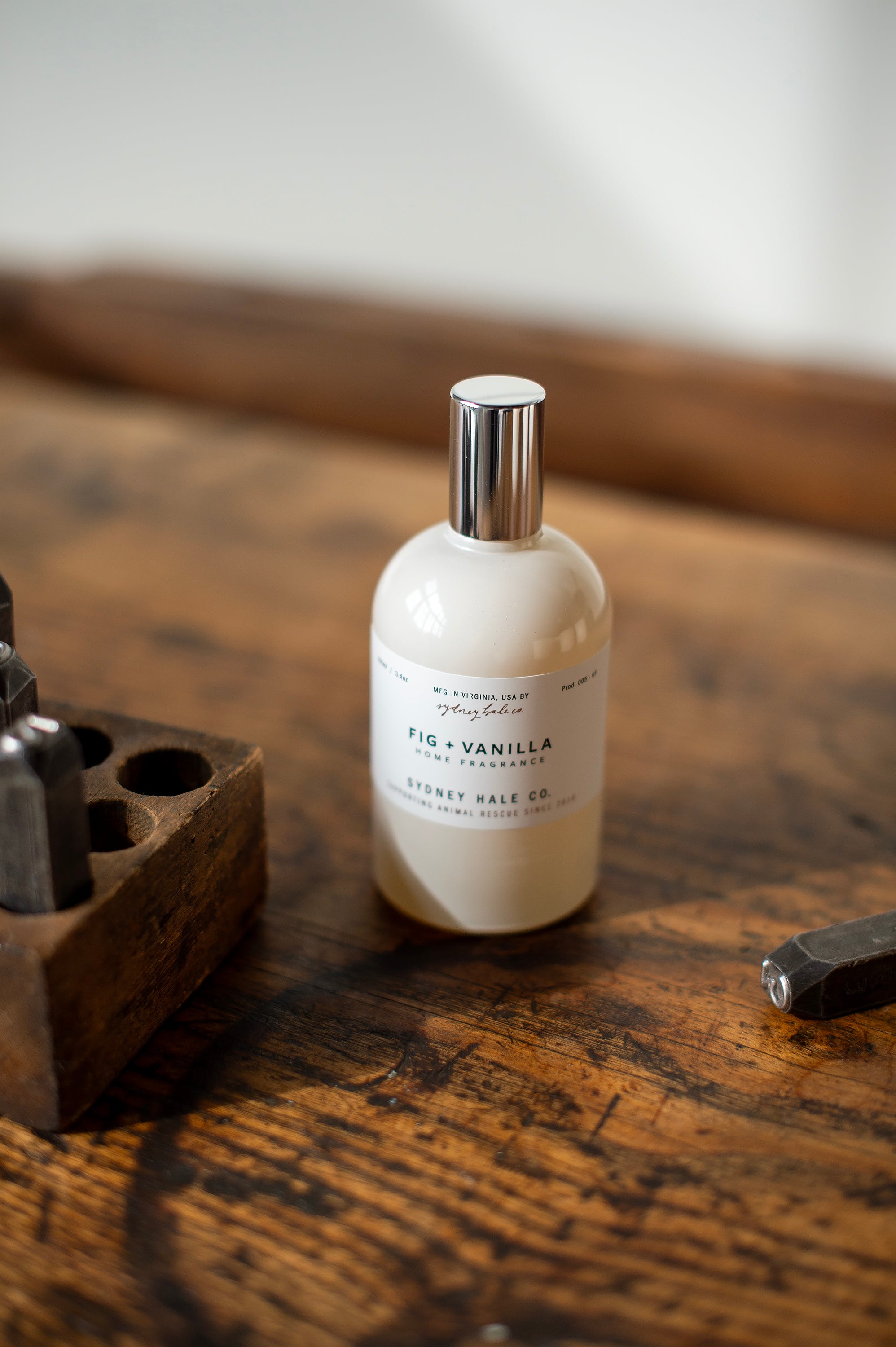 Fig + Vanilla Room Spray - Thumbnail 2