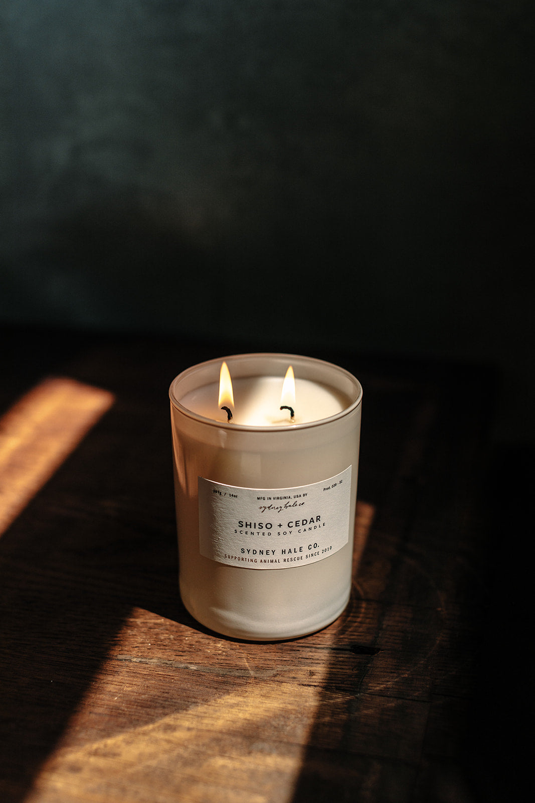 Shiso + Cedar Candle - Thumbnail 3