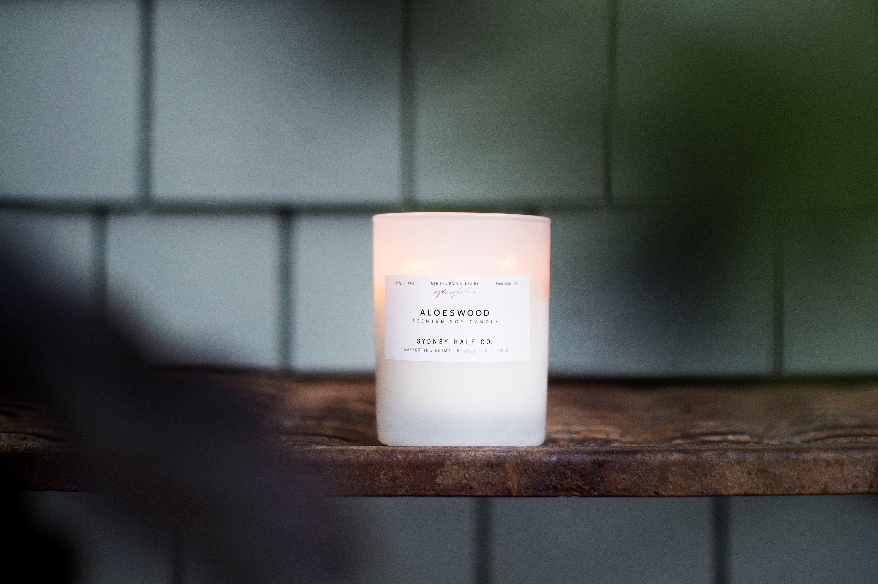 Aloeswood Candle - Thumbnail 2